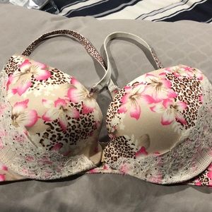 Victoria Secret perfect shape push up bra